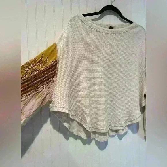 Free people boho oversized thermal long sleeve top sz. XS. Patchwork peasant - Picture 7 of 7